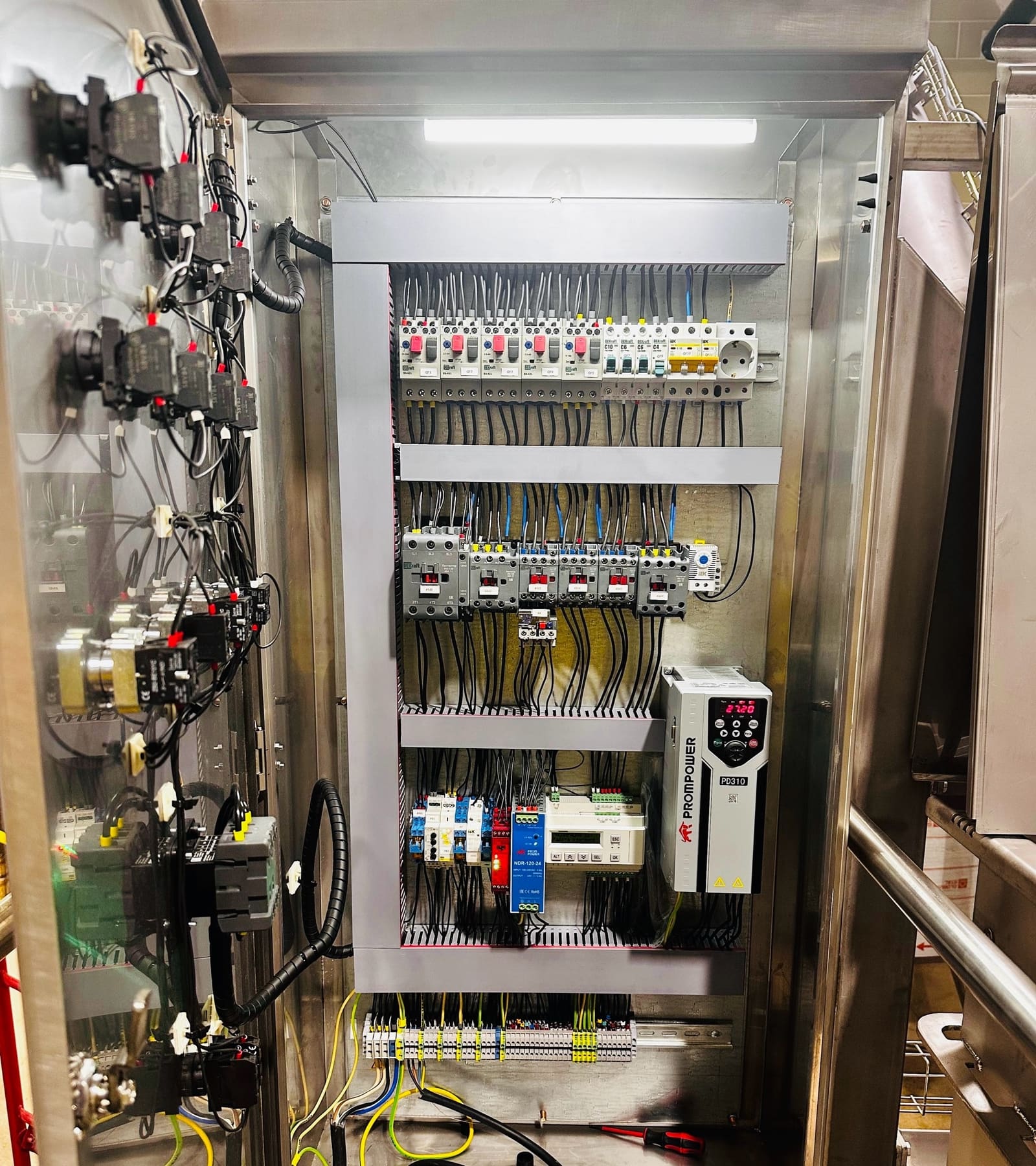 Панель управления растаривателя сахара